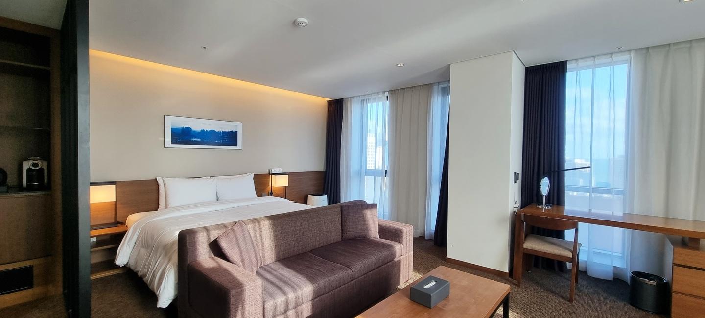 Ramada Encore By Wyndham Busan Haeundae Екстер'єр фото