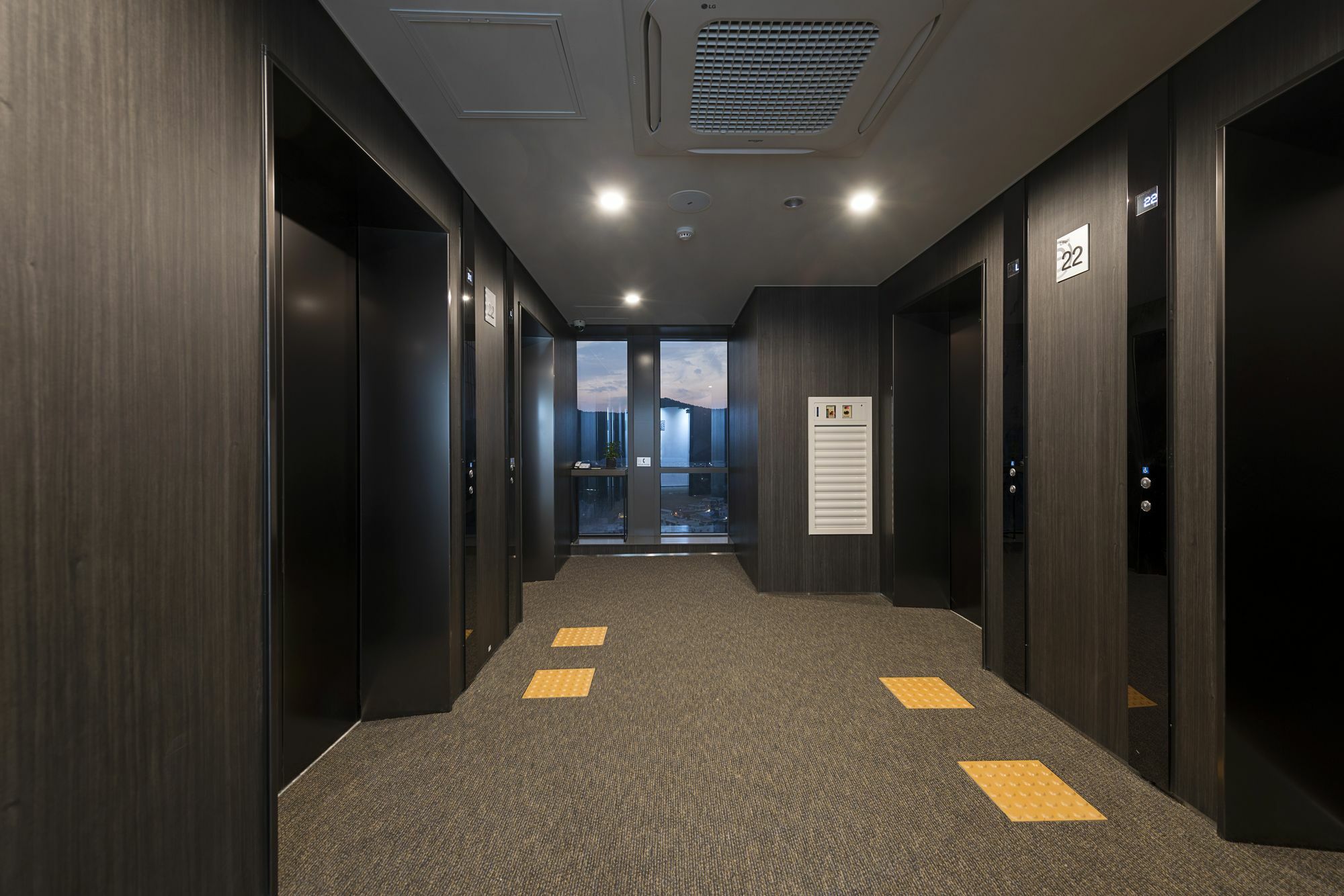 Ramada Encore By Wyndham Busan Haeundae Екстер'єр фото